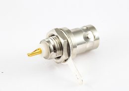 接地BNC50Ω母頭180度連接器面板安裝的后鎖穿墻焊接接線
