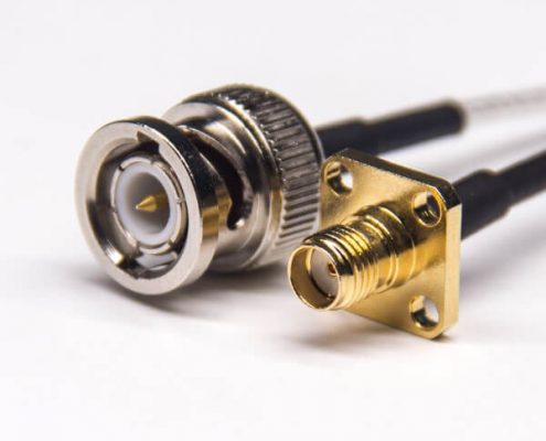 BNC公頭直式轉SMA四孔法蘭母頭直式接RG316線